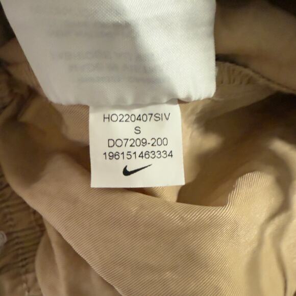 Nike Sportswear Essentials High Rise Wove Cargo Pants Khaki Tan Streetwear S - Picture 7 of 12